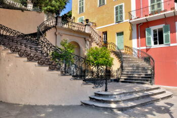 escalier jardins romieux