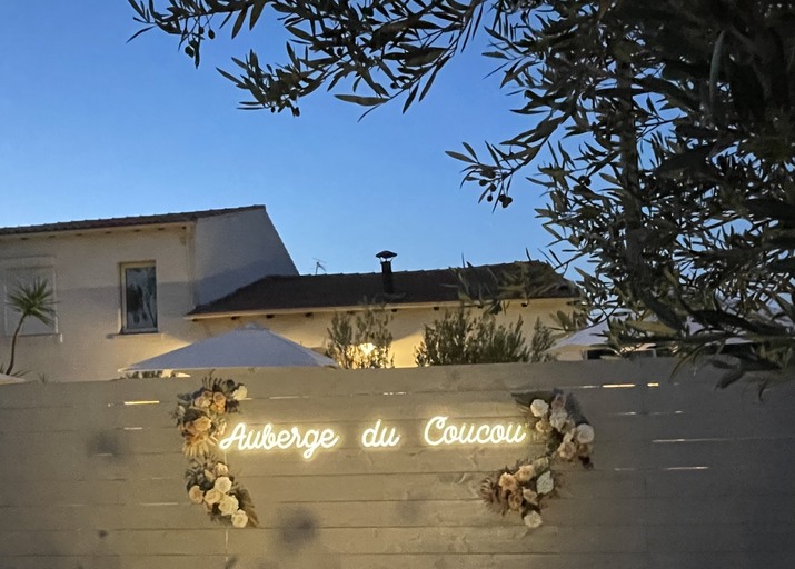 enseigne bistrot auberge du coucou - calvi