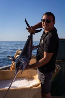 peche d'un espadon - bateau mare et gustu