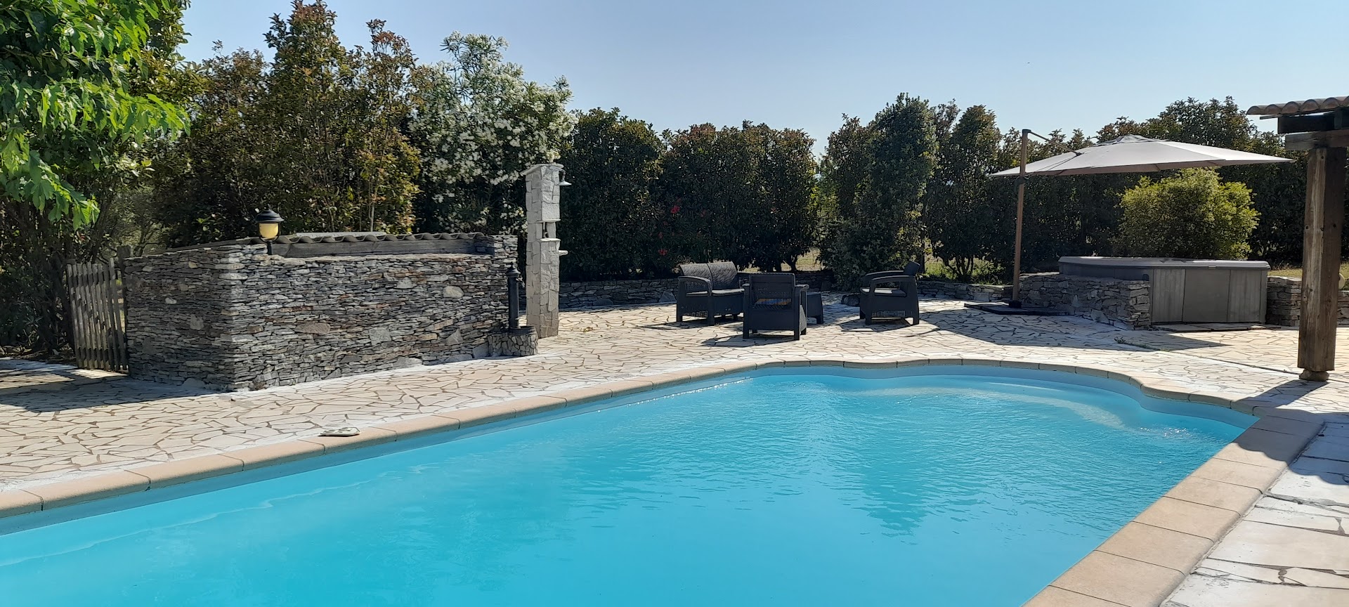 piscinede la villa l'alivu - domaine Alicia